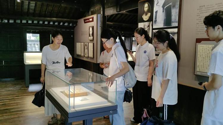 94c3a6fc89a1289a8c839a819949dcc 94c3a6fc89a1289a8c839a819949dcc